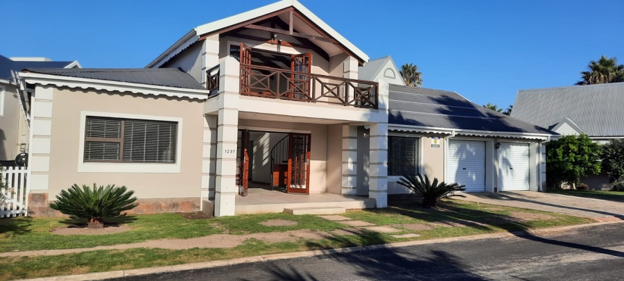 4 Bedroom Property for Sale in Marina Martinique Eastern Cape